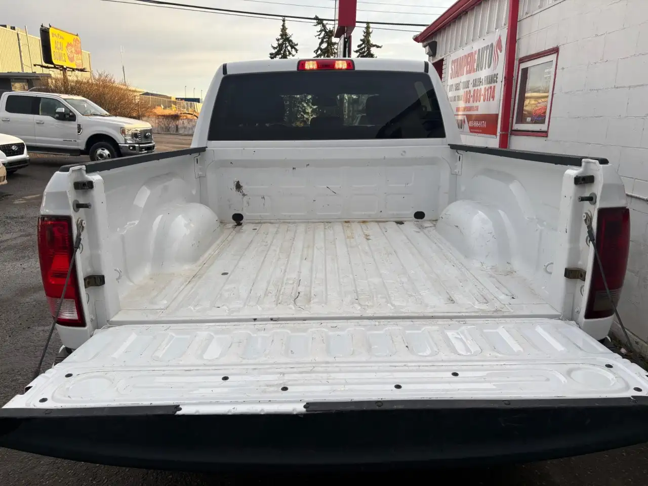 RAM 1500 снимка RAM 1500