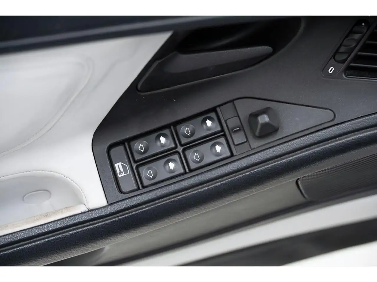 BMW 850 1991 E31 - V12 5.0 - EXPERTISEE - ENTIEREMENT D ORIGINE - 300cv, foto 11
