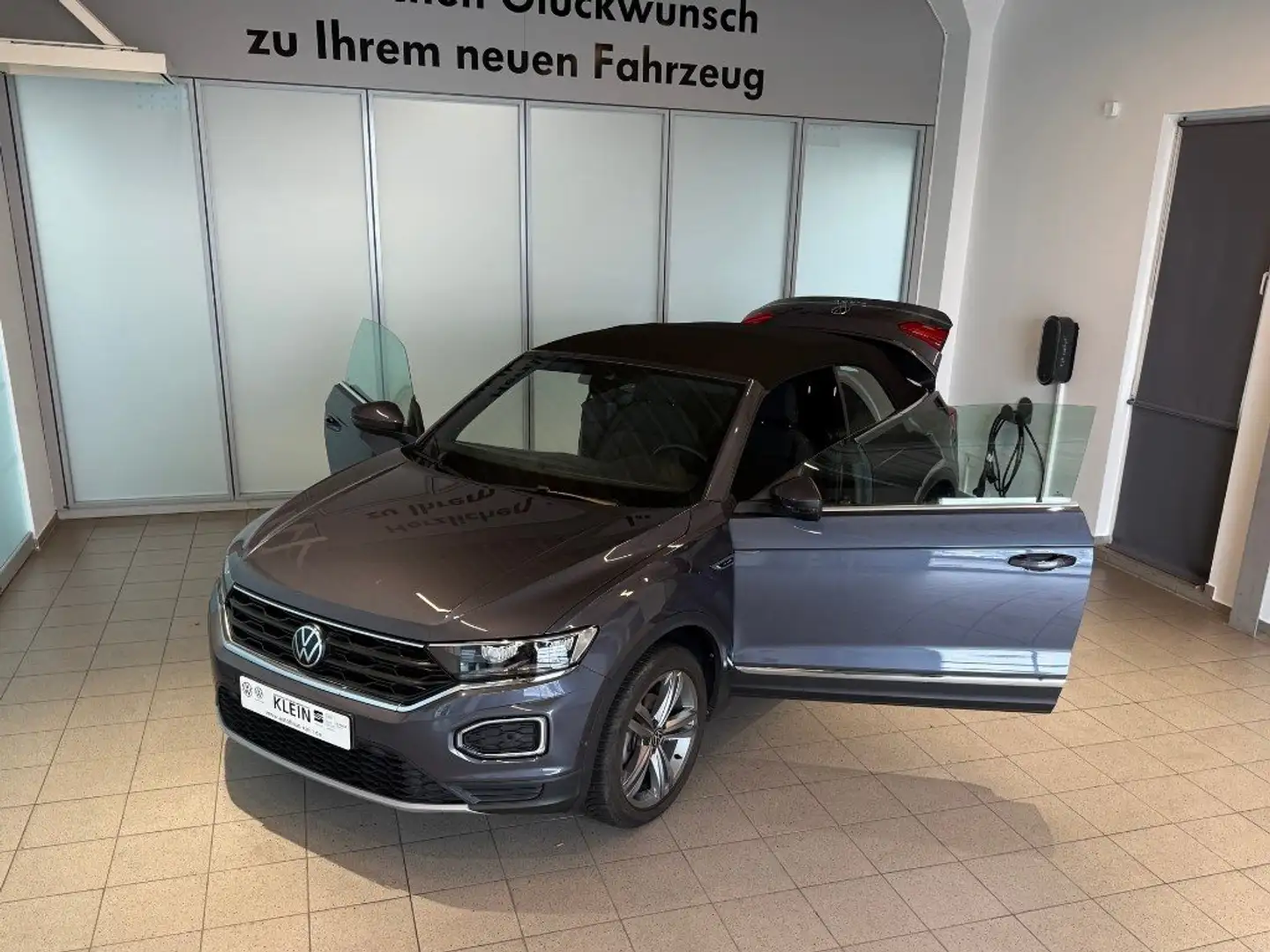 Volkswagen T-Roc Cabriolet 1.0 TSI Active AHK, Standheizung, Diebst Zilver - 2
