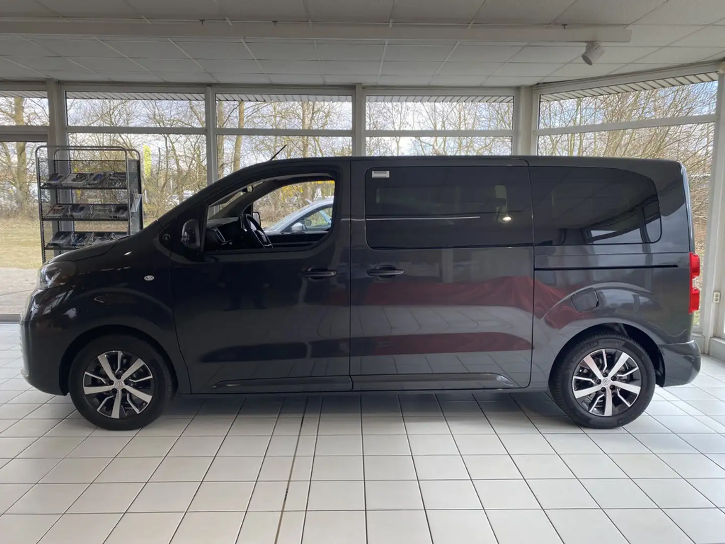 Toyota Proace Verso 2.0 L1 Team Deutschland ACC LED Grau - 2