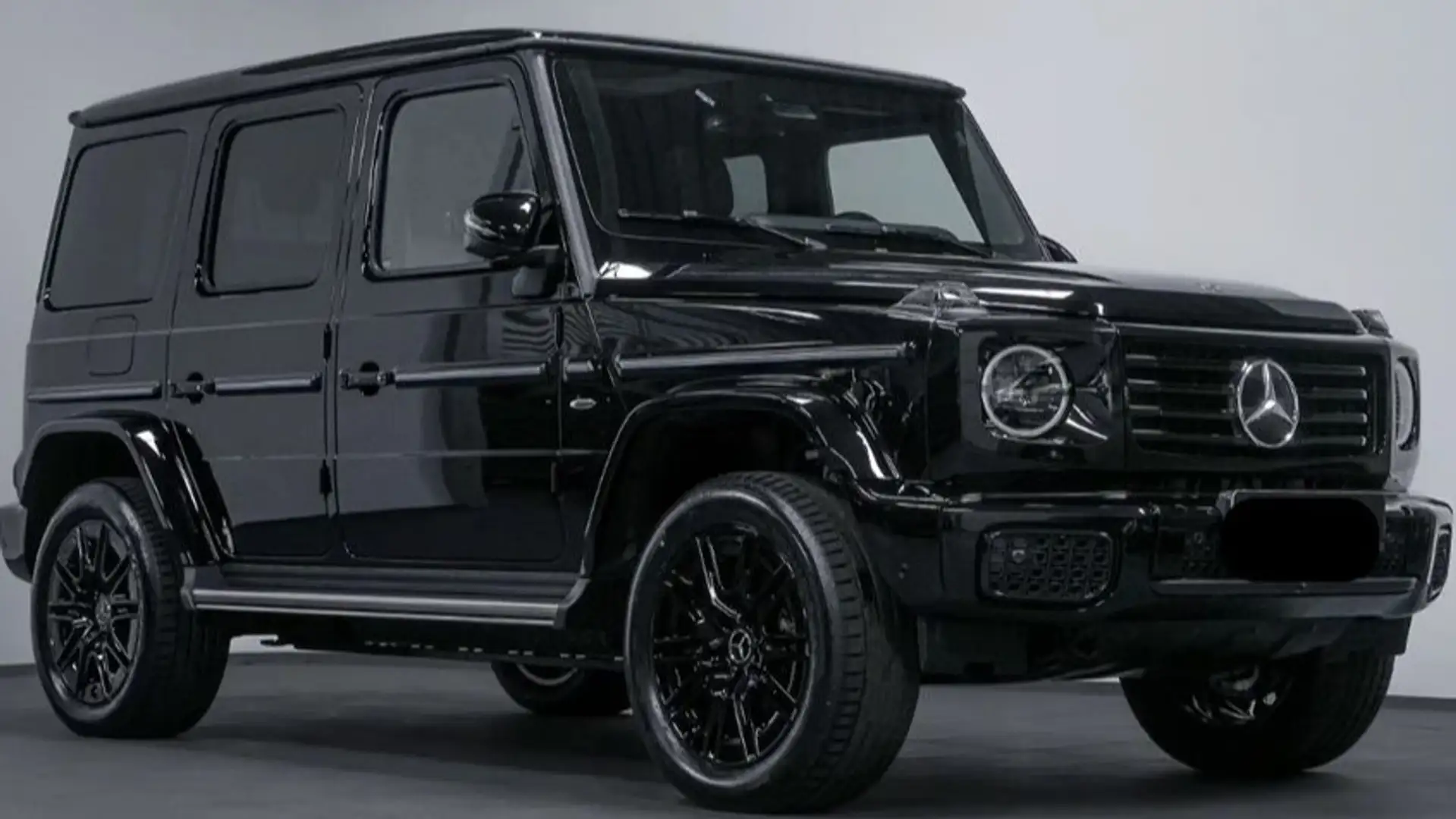 Mercedes-Benz G 580 Černá - 1
