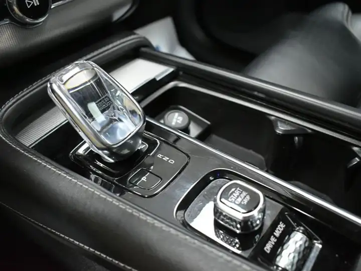 Volvo XC90 2019, foto 12