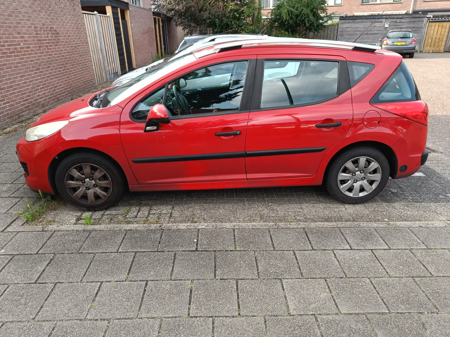 Peugeot 207 207 1.4 XR Roşu - 1