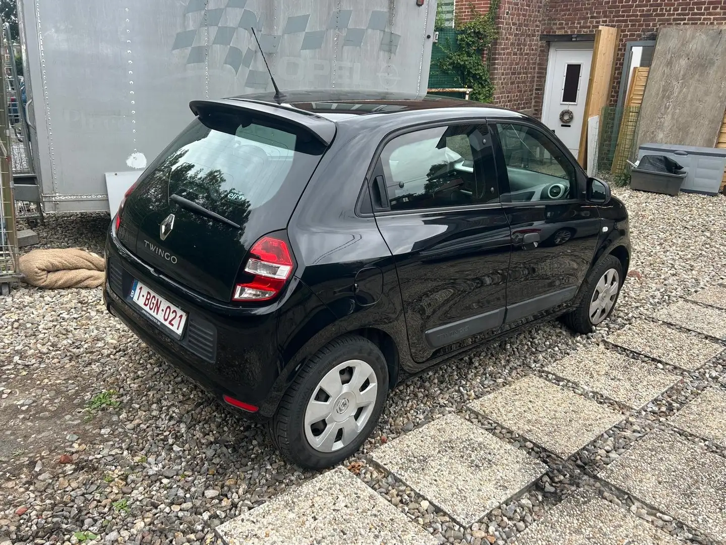 Renault Twingo Twingo 1.0i SCe La Parisienne S Noir - 2