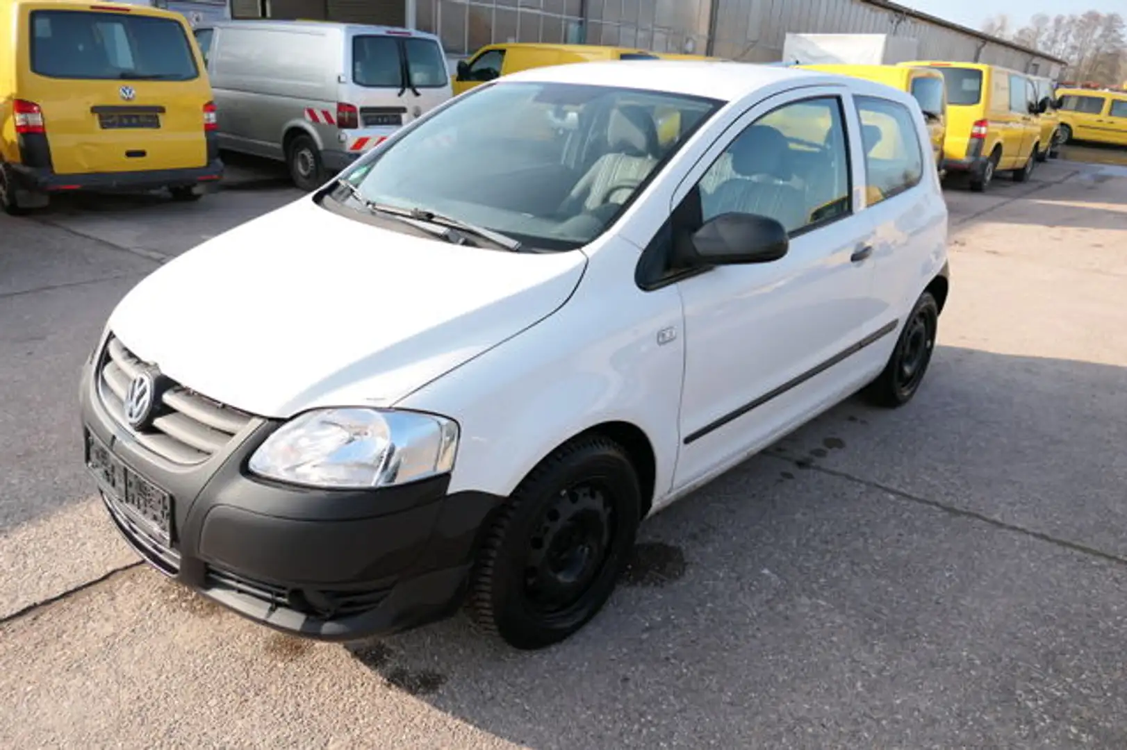 Volkswagen Fox Basis 1.2 White - 1