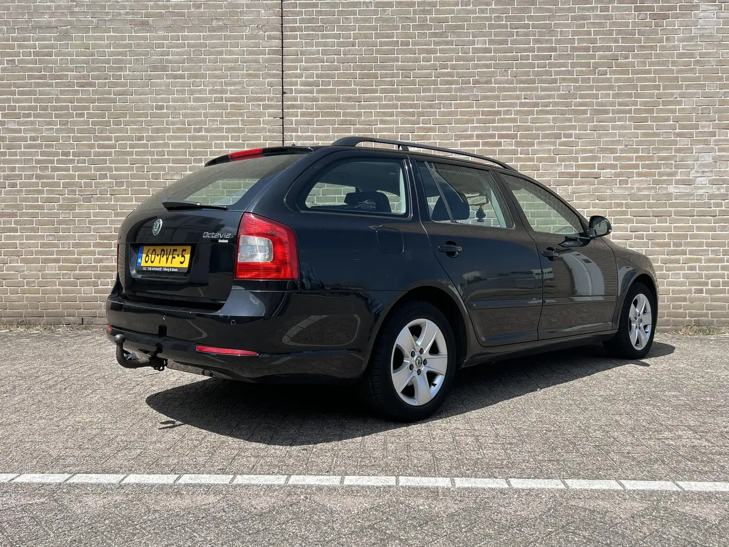 Skoda Octavia 1.4 TSI Ambition | Climate | Cruise | PDC | Trekha Zwart - 2