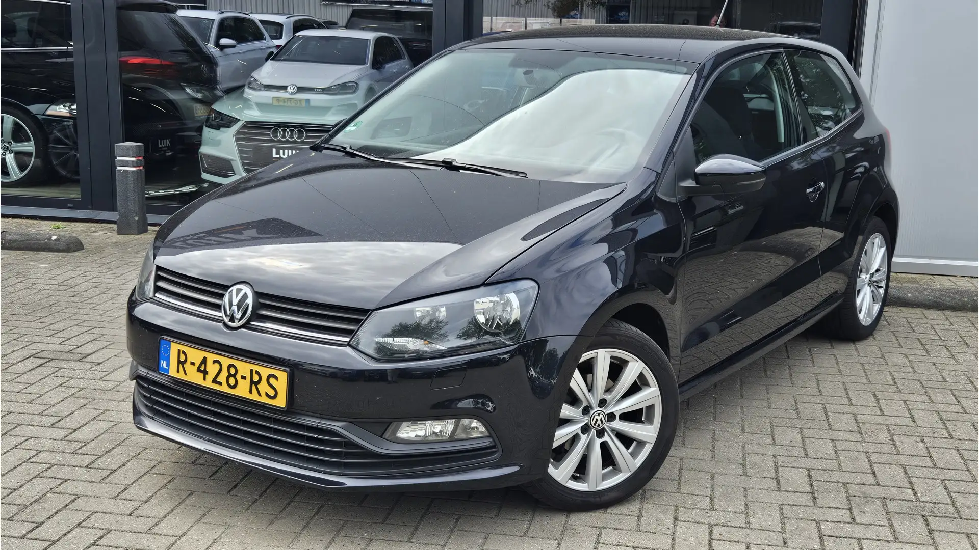 Volkswagen Polo 1.0 Comfortline + LM VELGEN + STOELVERW. + AIRCO Zwart - 2