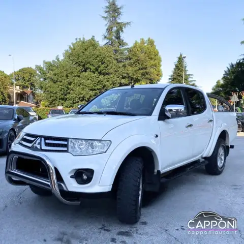 Mitsubishi L200 2.5 DI-D/136CV DC AUTOCARRO