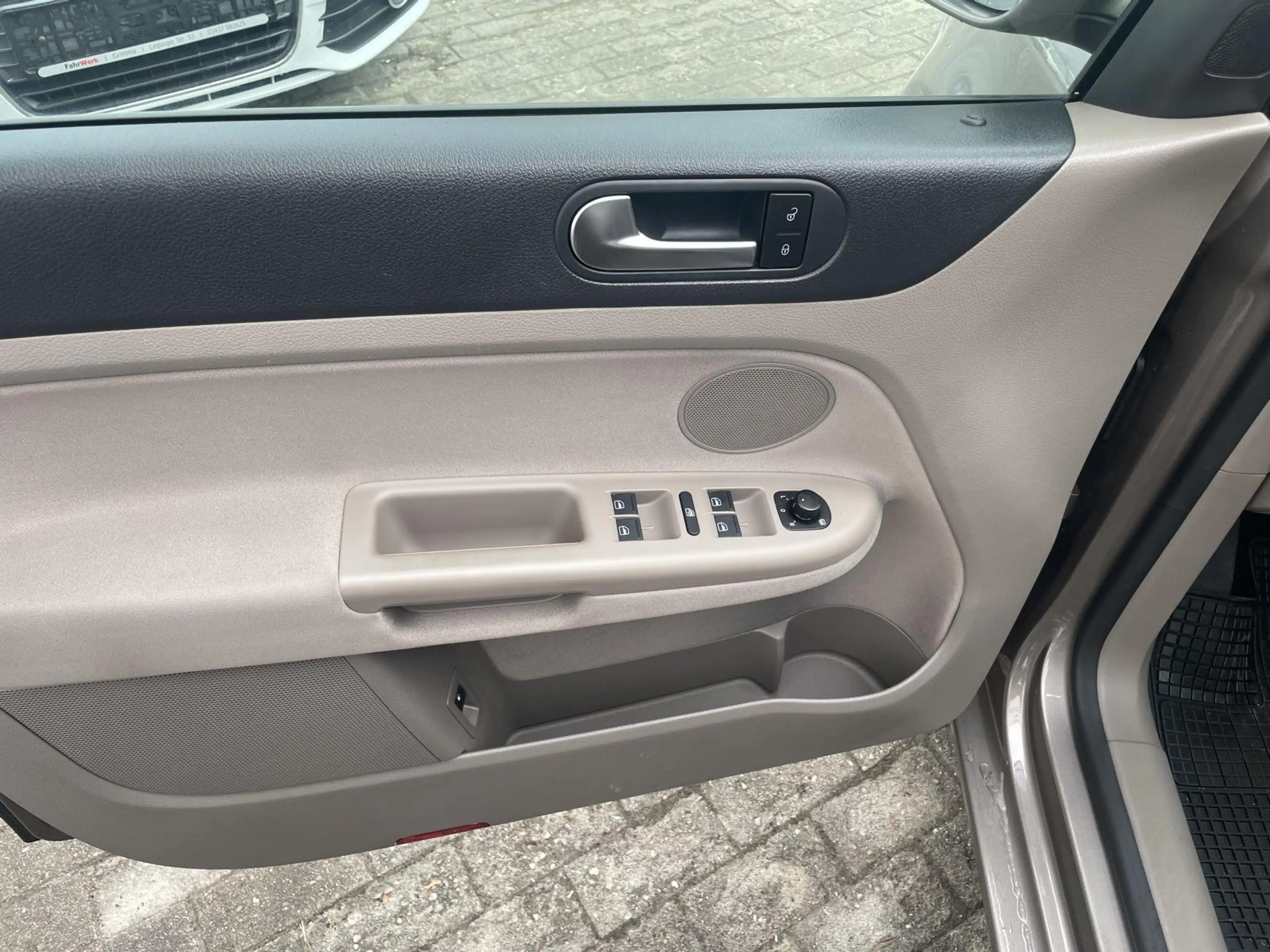 Volkswagen Golf Plus Comfortline DSG Automatik PDC Klima TÜV NEU — photo 6