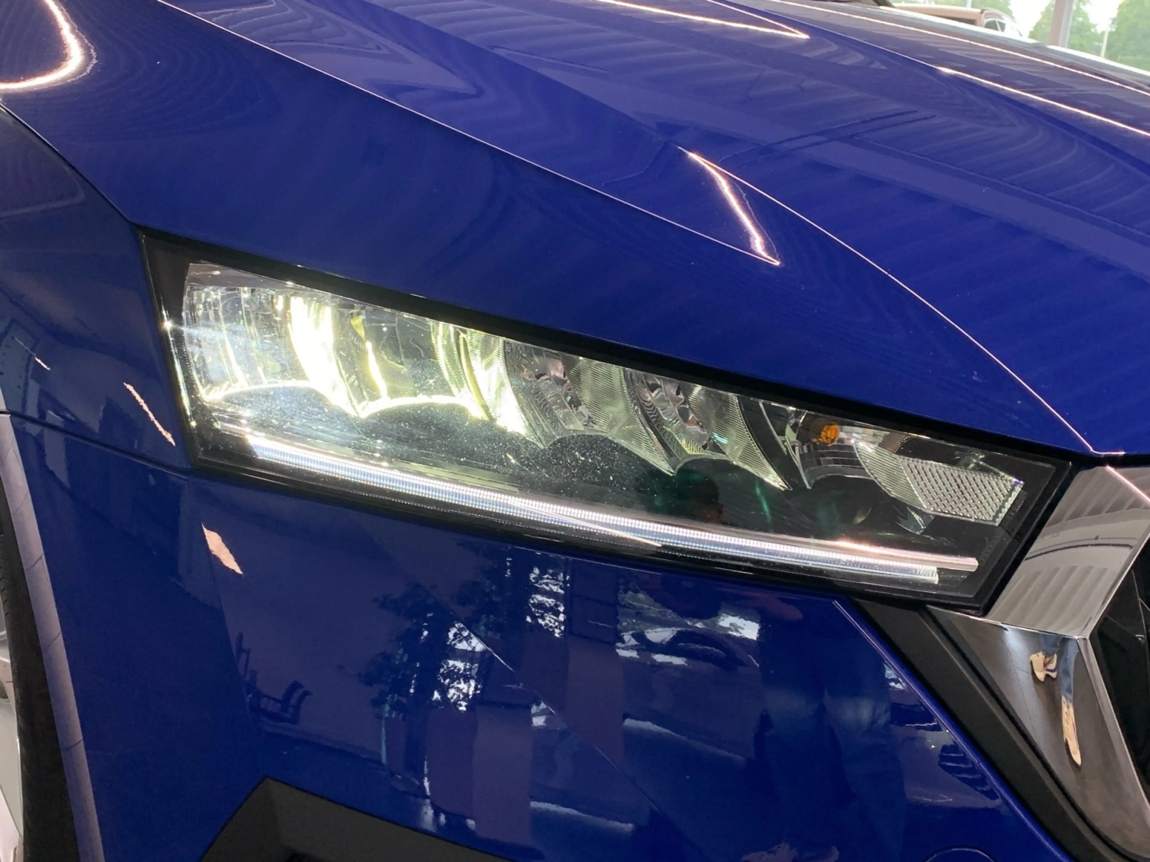 Skoda Octavia Combi Ambition 1.4 TSI iV NAVI APP ACC KESSY SHZ — photo 4