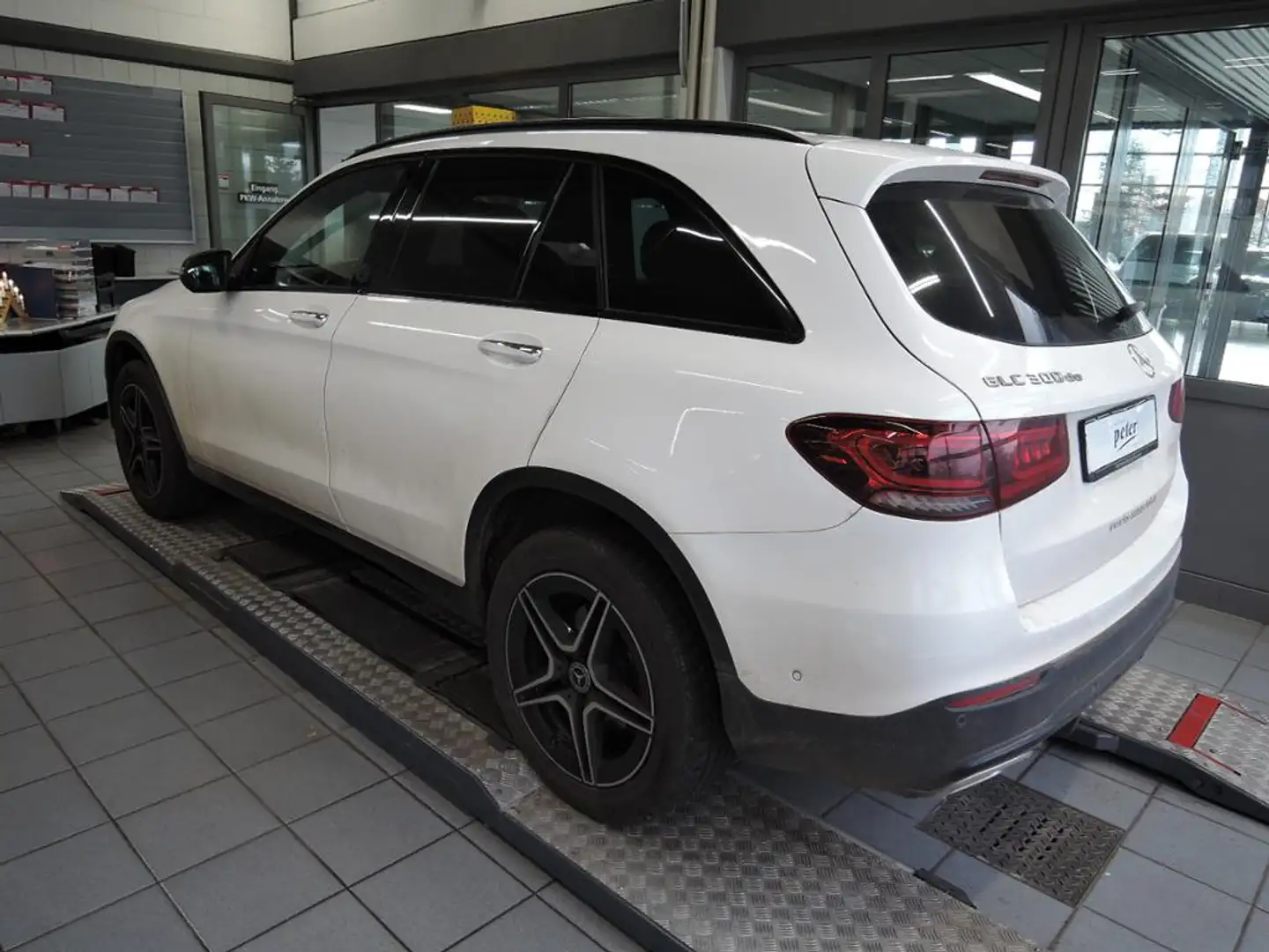 Mercedes-Benz GLC 300 de 4M AMG/Night/LED/Distronic/Kamera/AHK Alb - 2