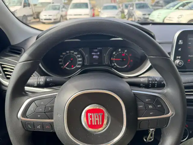 Fiat Tipo view 7