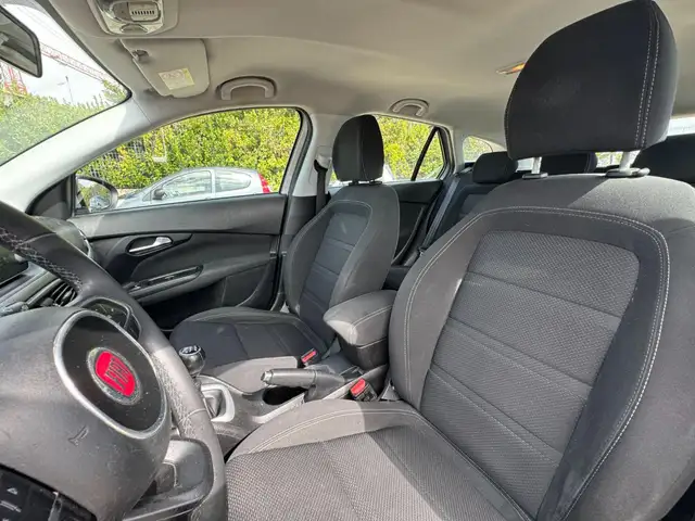 Fiat Tipo view 9