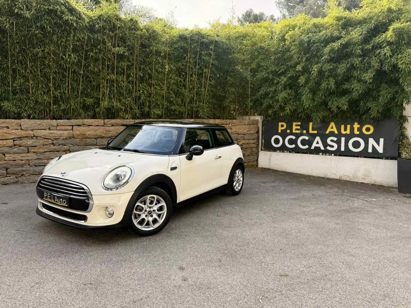 MINI Cooper D 116 ch Gris - 1