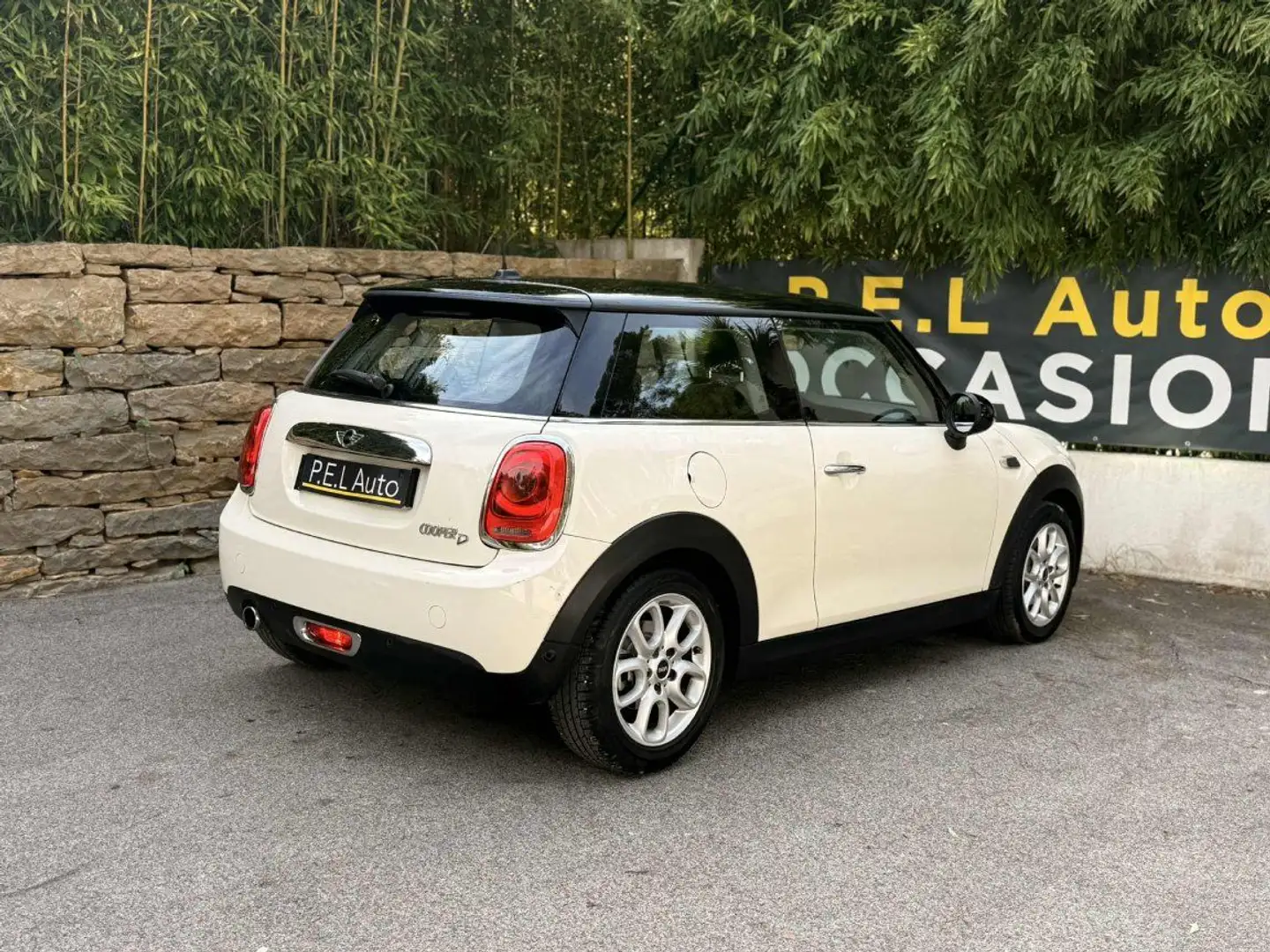 MINI Cooper D 116 ch Gris - 2