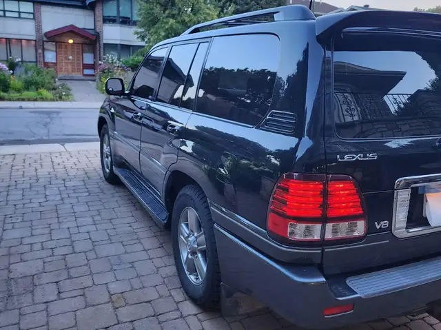 Lexus LX 470 2007 — photo 2