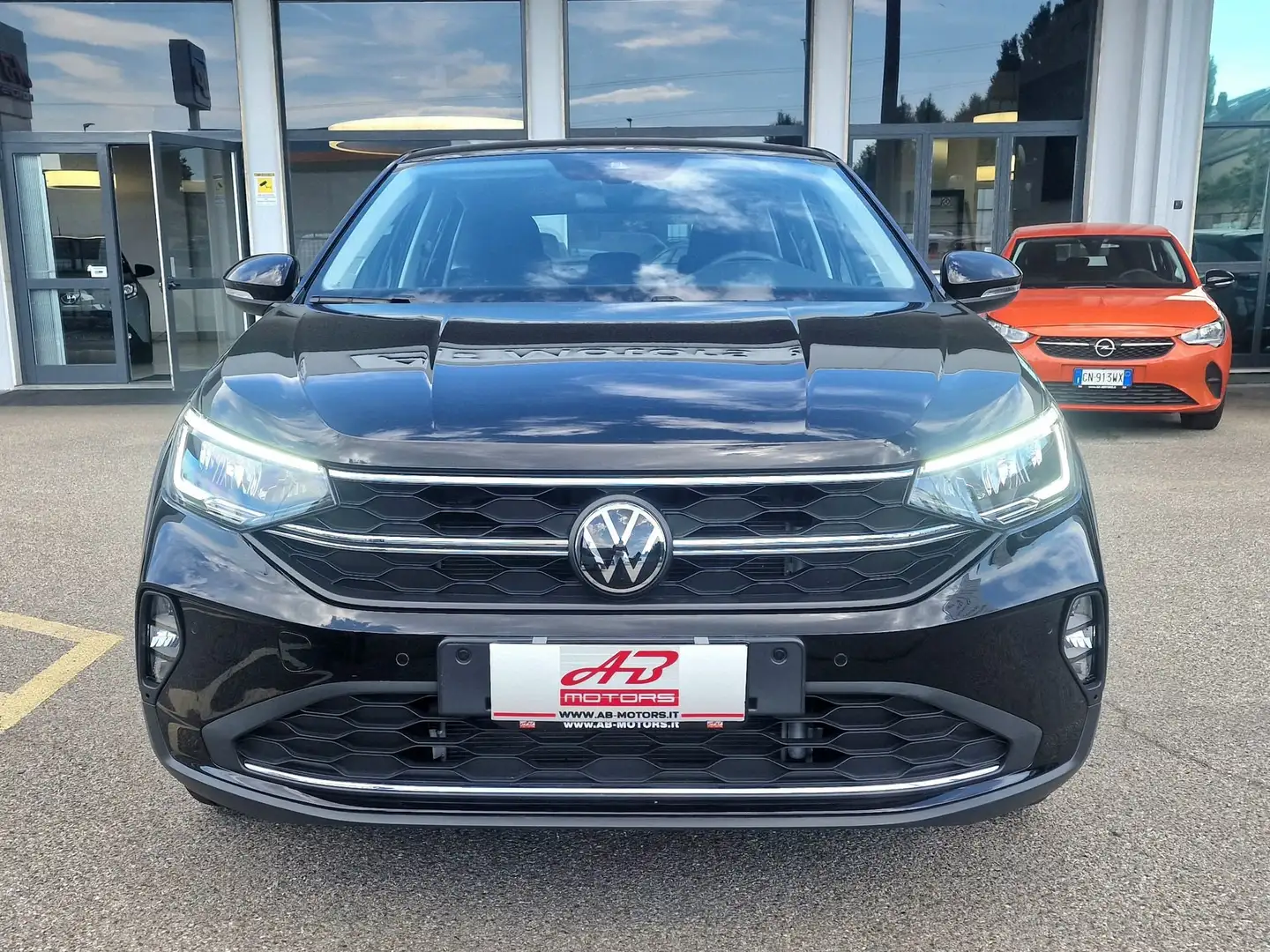 Volkswagen Taigo 1.0 TSI 110 CV Life Nero - 2