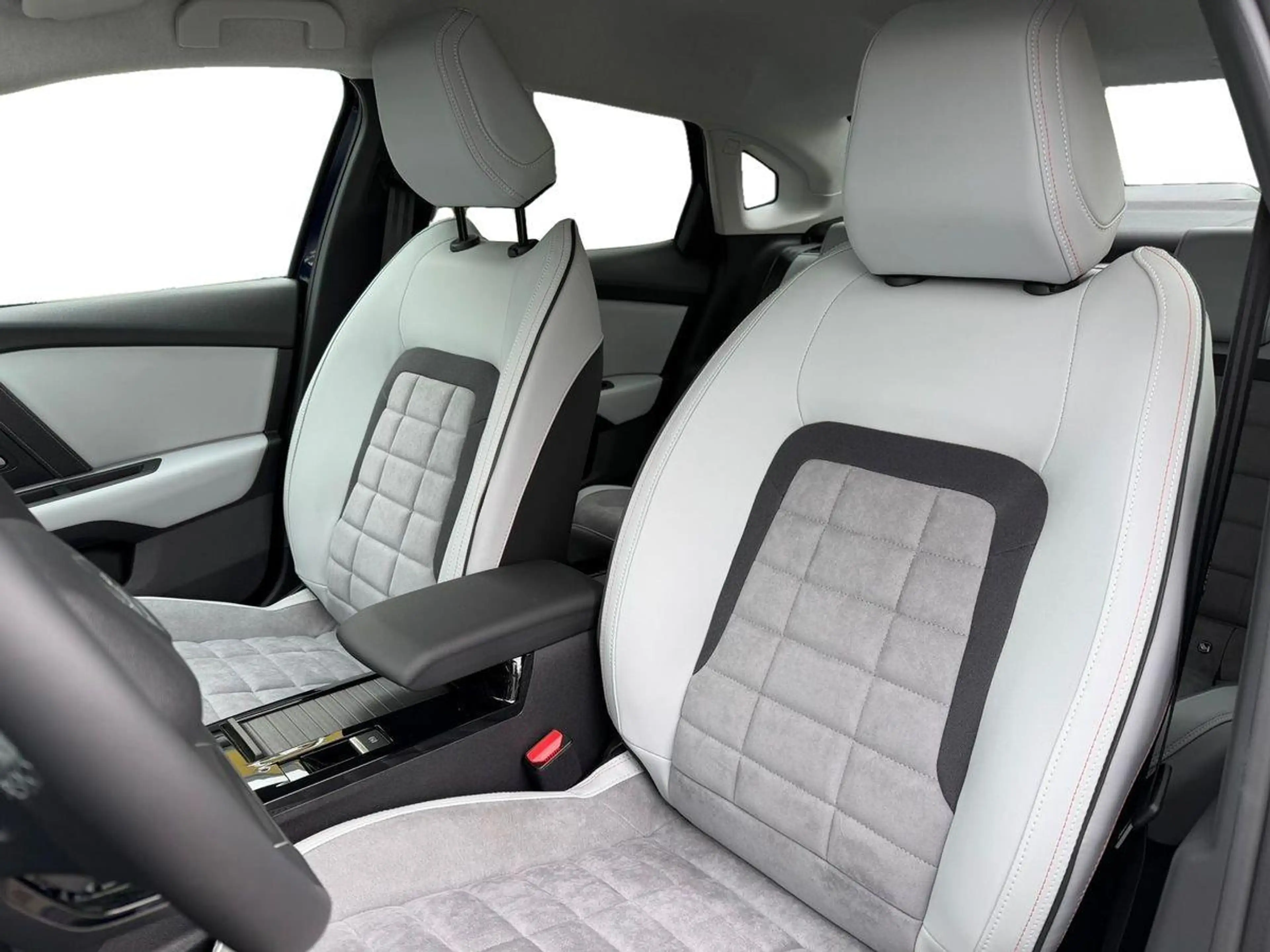 Citroen C4 X Max Hybrid - LED/ACC/ALLW./ALCANT./NAVI/KAMERA — photo 7