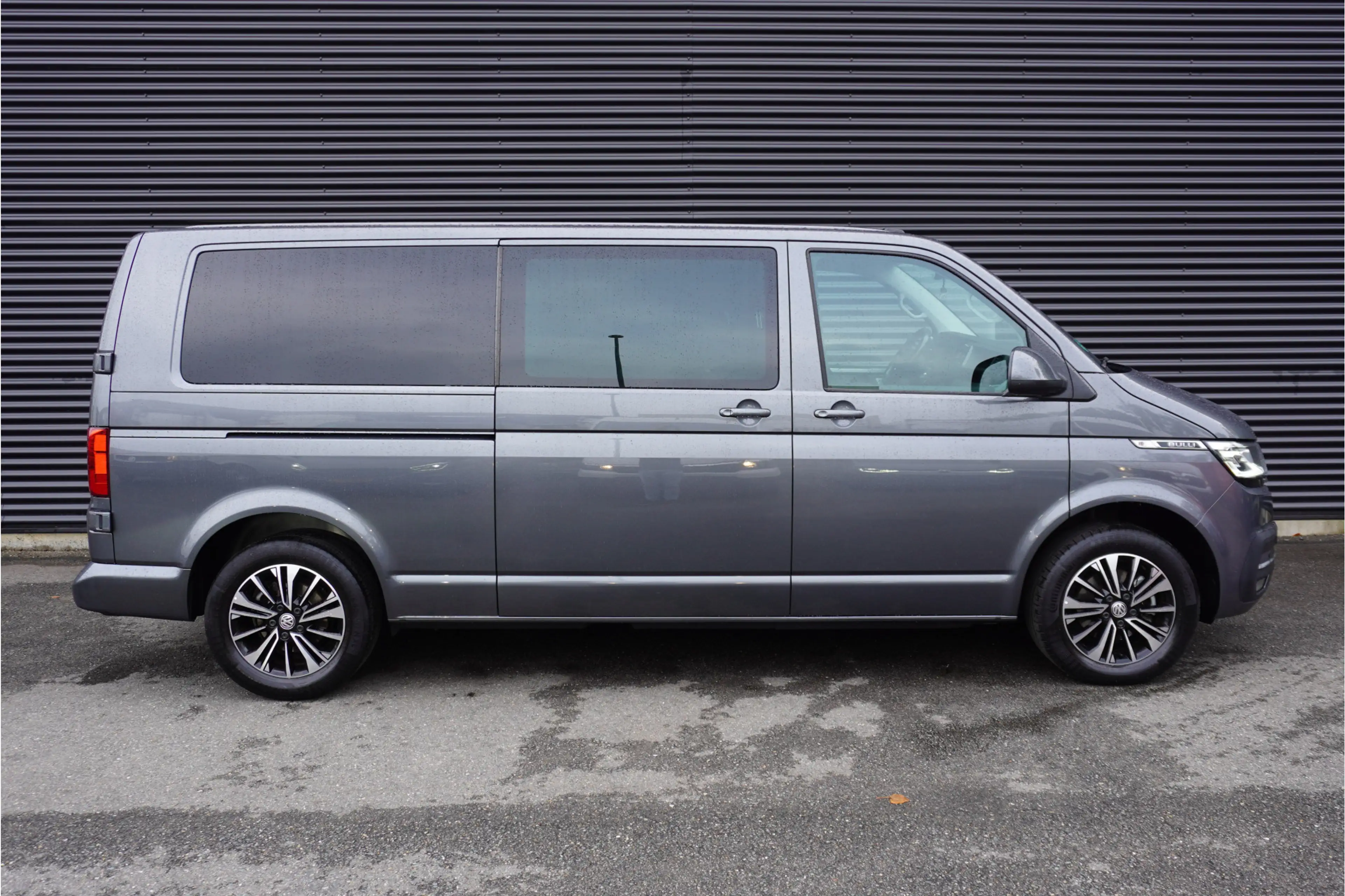 Volkswagen T6.1 Transporter Bulli 150pk Automaat Dubbele cabine 2x schuifdeur — photo 4