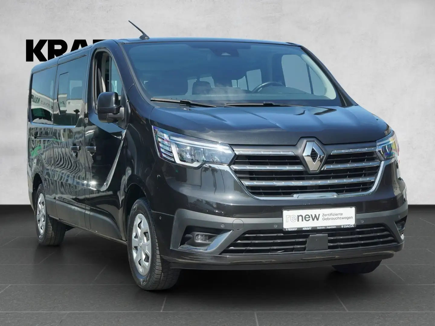 Renault Trafic 2,0 BLUE dCi 150 L2H1 3,0t 9-Sitzer, Navi Schwarz - 2