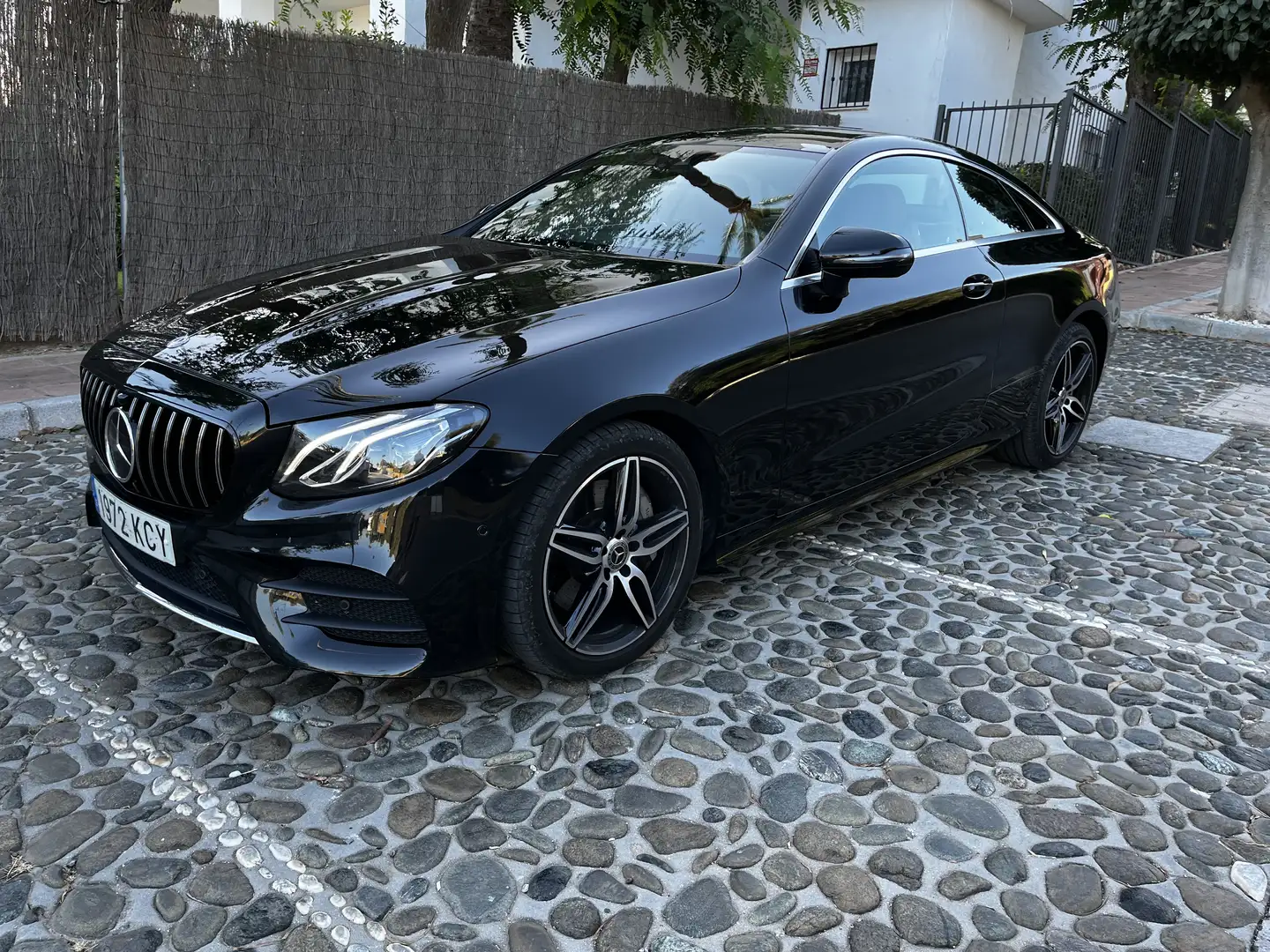 Mercedes-Benz E 400 Coupé 4Matic 9G-Tronic - 1