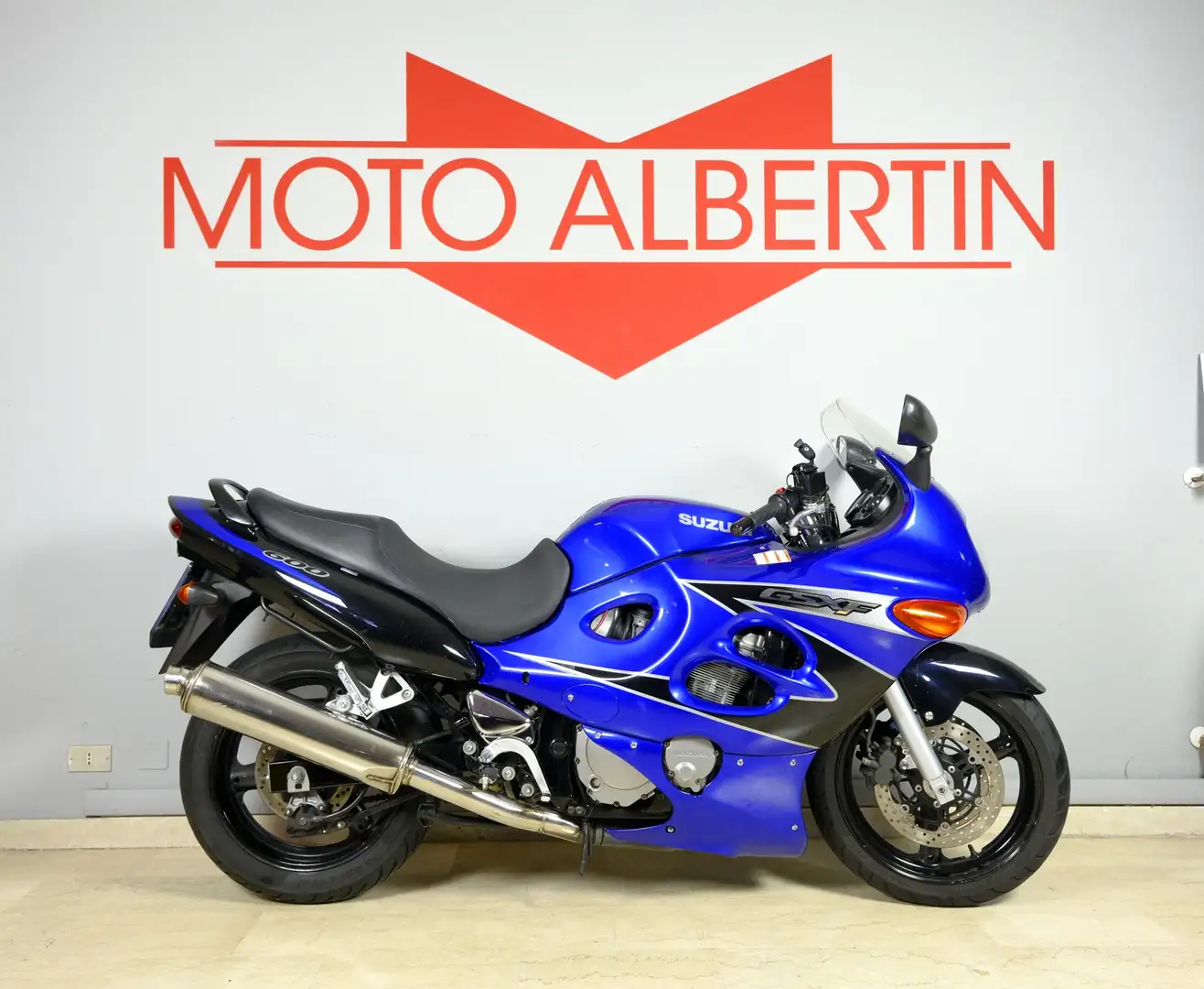 Suzuki GSX 600 F Albastru - 1