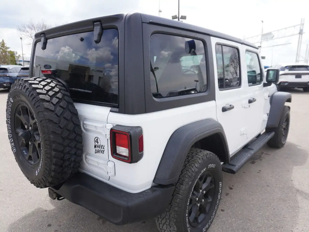 Jeep Wrangler снимка Jeep Wrangler