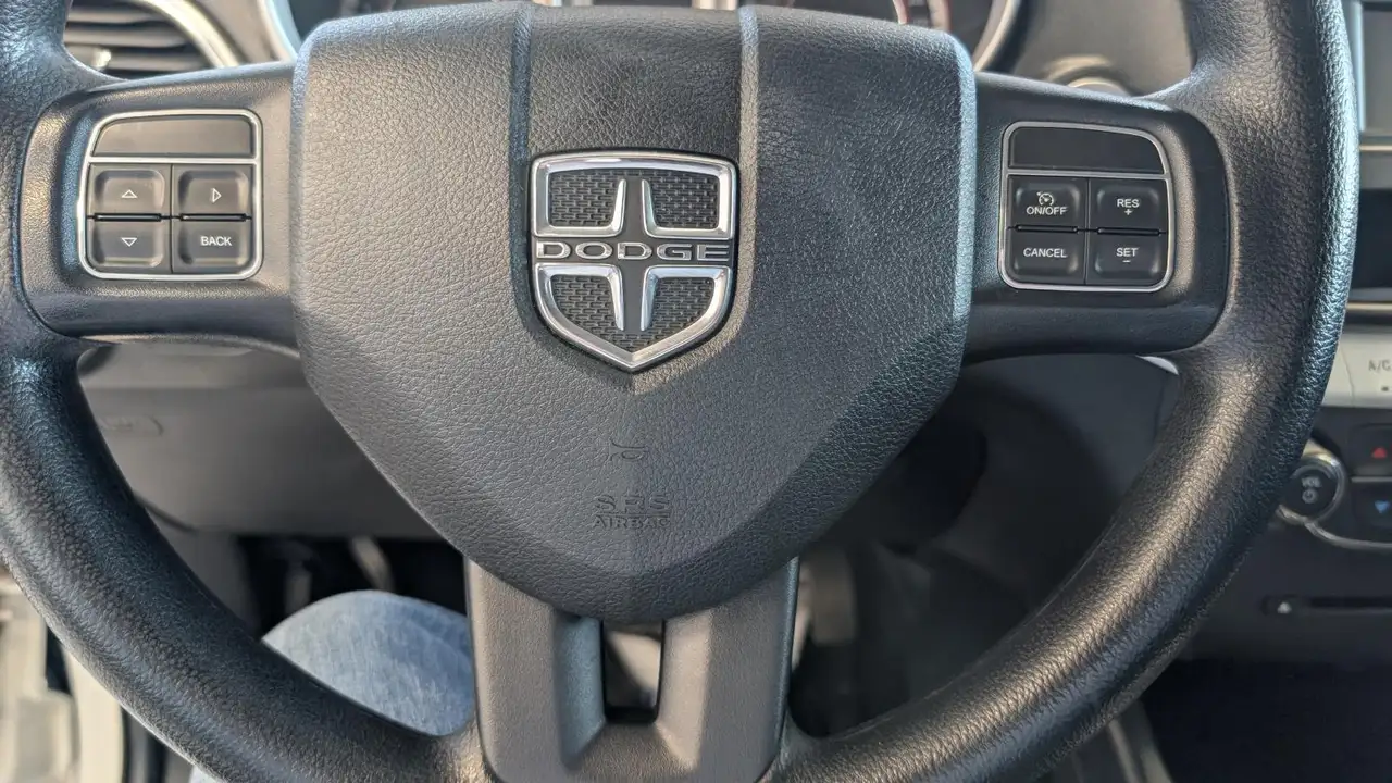 Dodge Journey снимка Dodge Journey