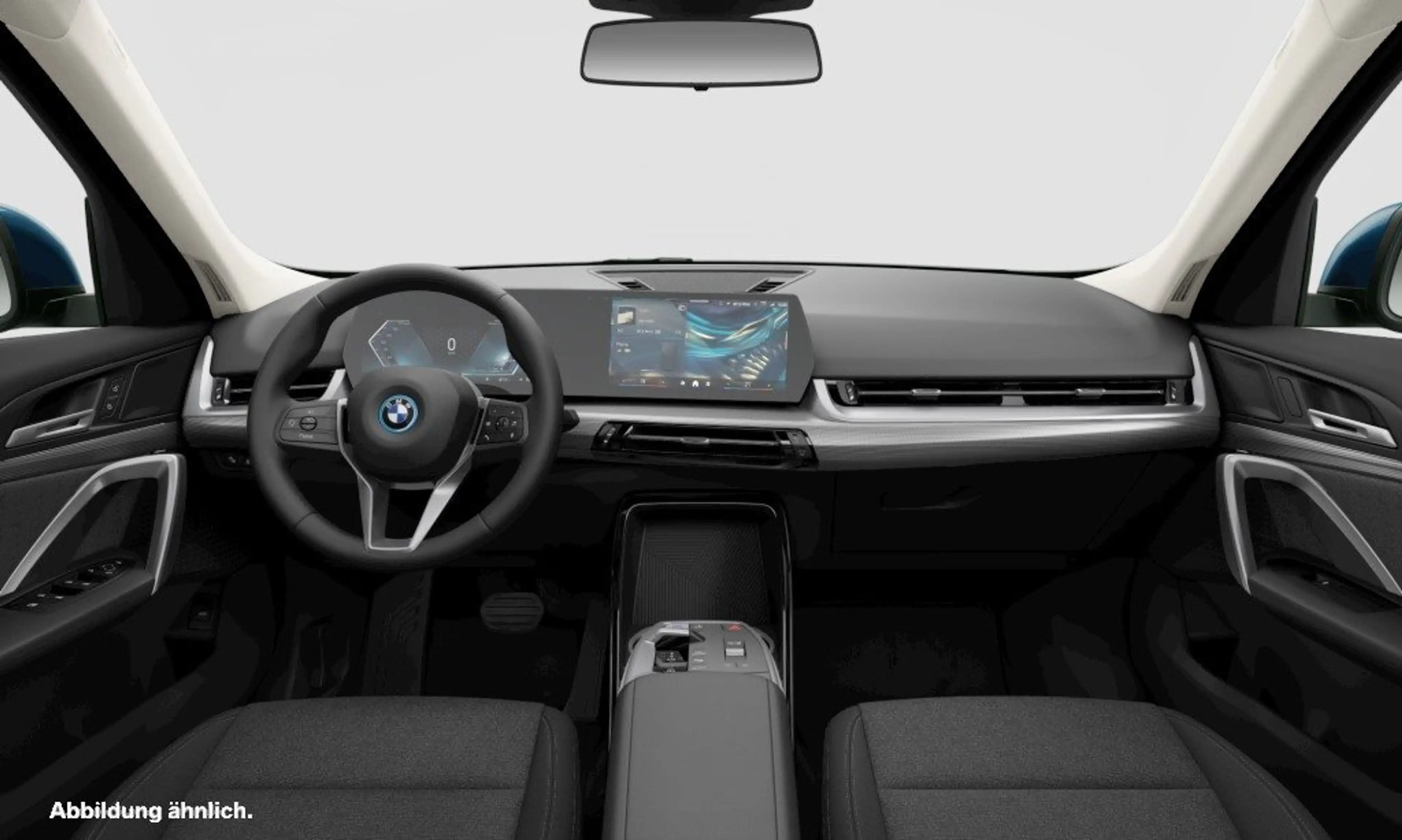 BMW iX1 xDrive30 — photo 3
