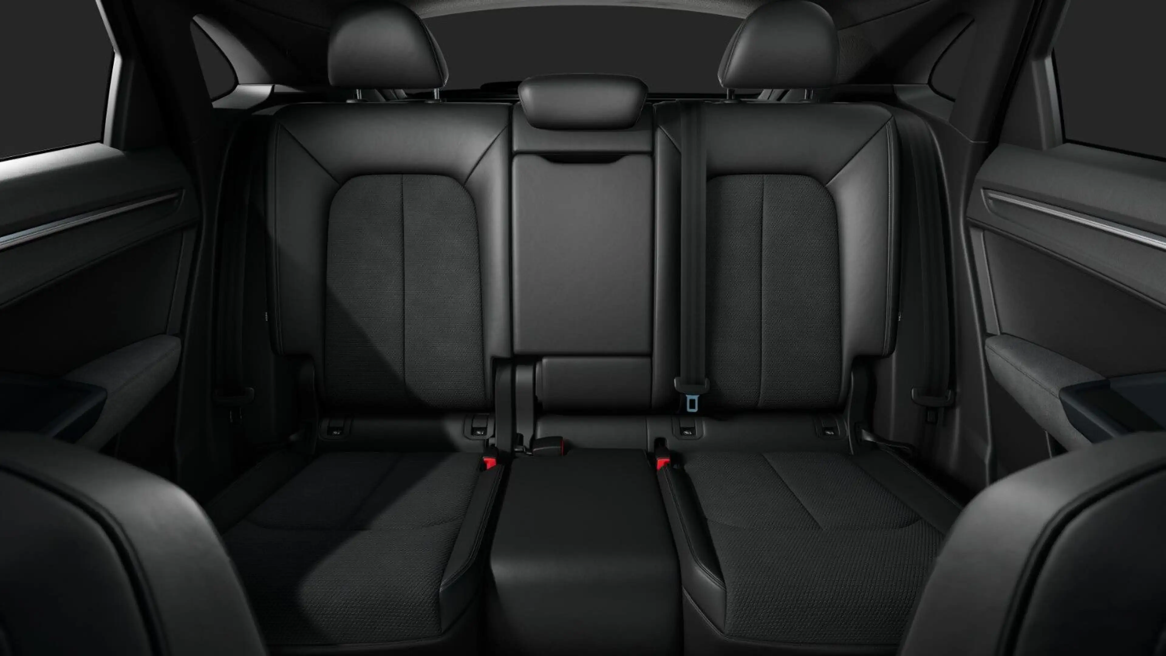 Audi Q3 Sportback 35TDI S LINE BLACK PANO SONOS AHK — photo 11