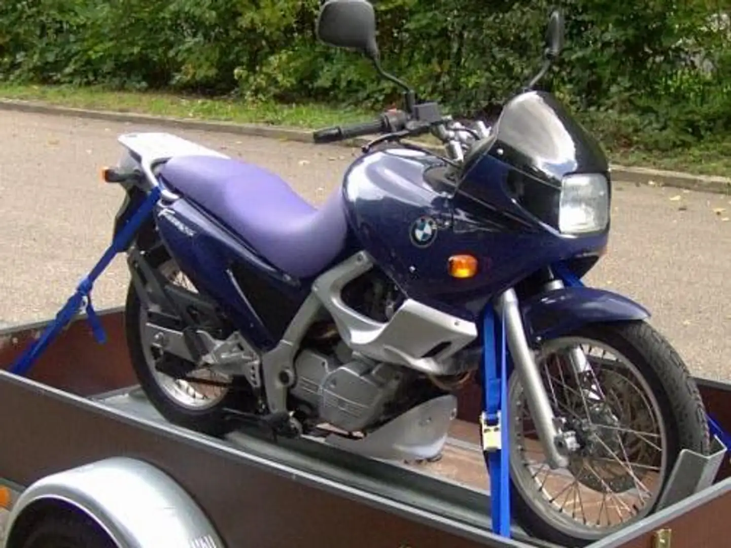 BMW F 650 ST Unfallfrei Serienmäßig Tiefergelegt Blauw - 1