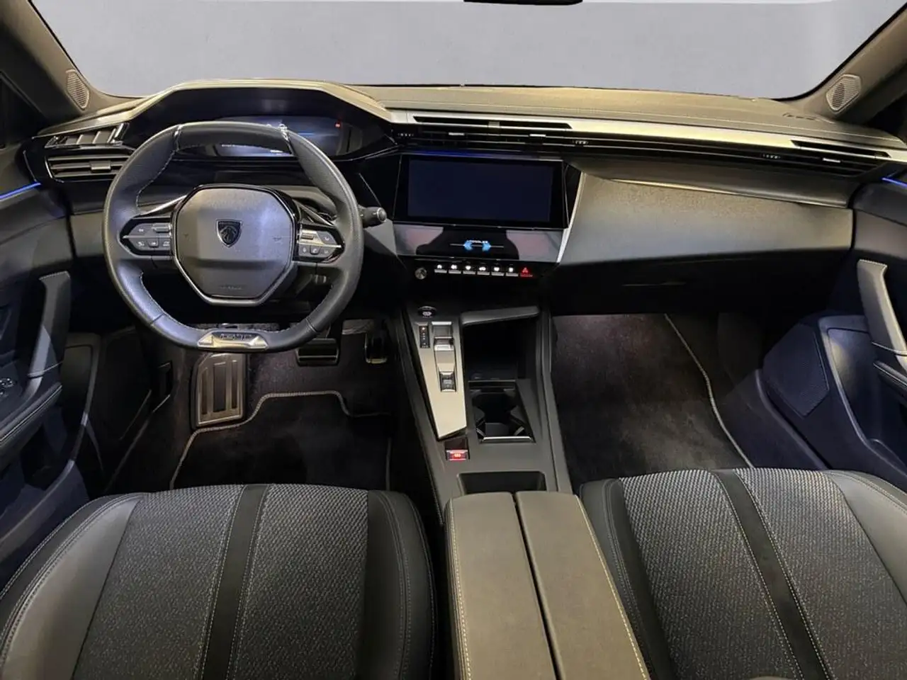 Peugeot 408 1.6 hybrid phev GT 225cv e-eat8 11