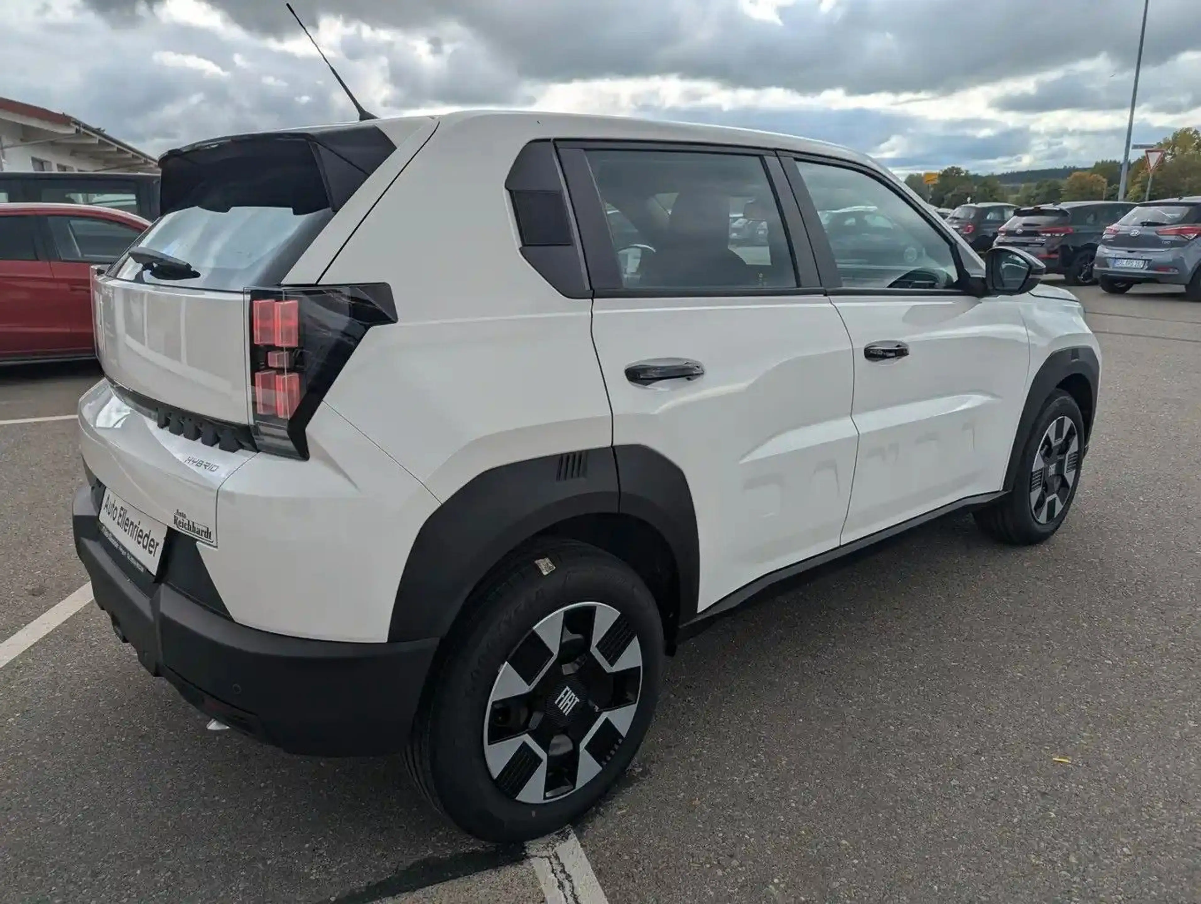 Fiat Grande Panda 1.2 Hybrid 81 kW Business Edition — photo 5