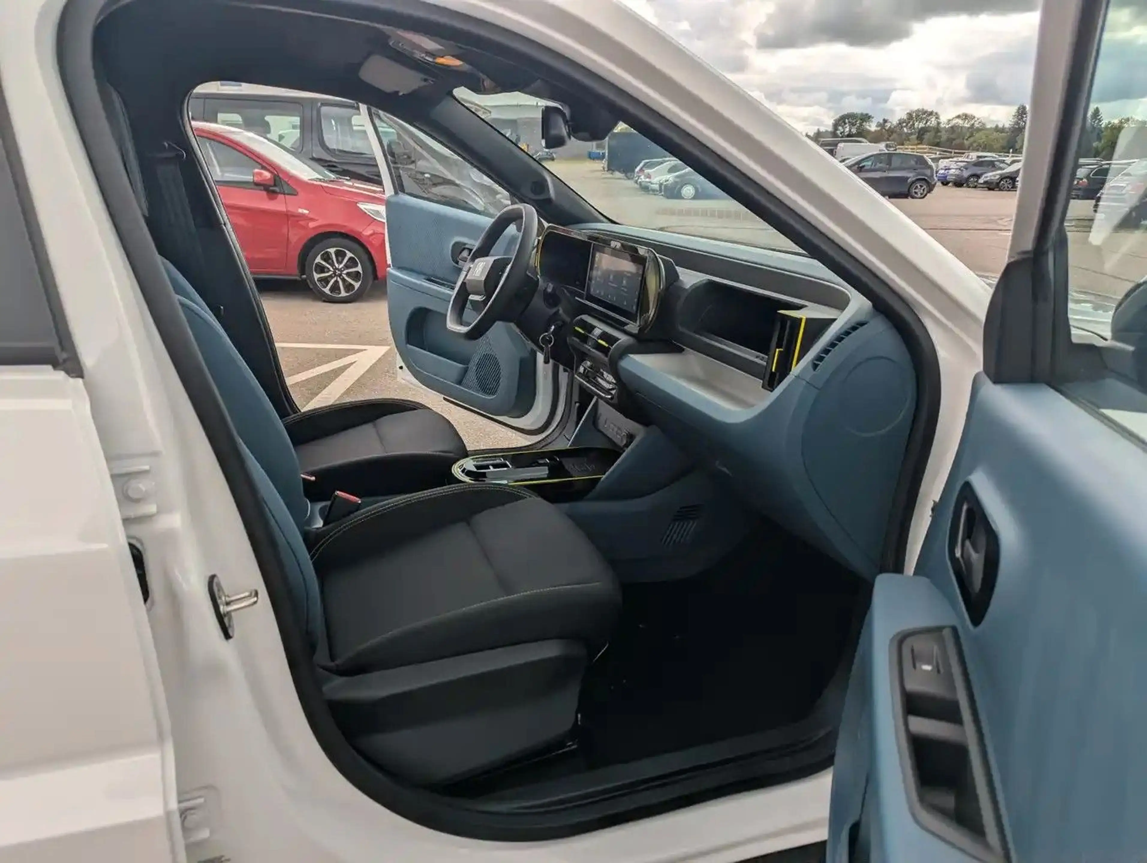 Fiat Grande Panda 1.2 Hybrid 81 kW Business Edition — photo 13