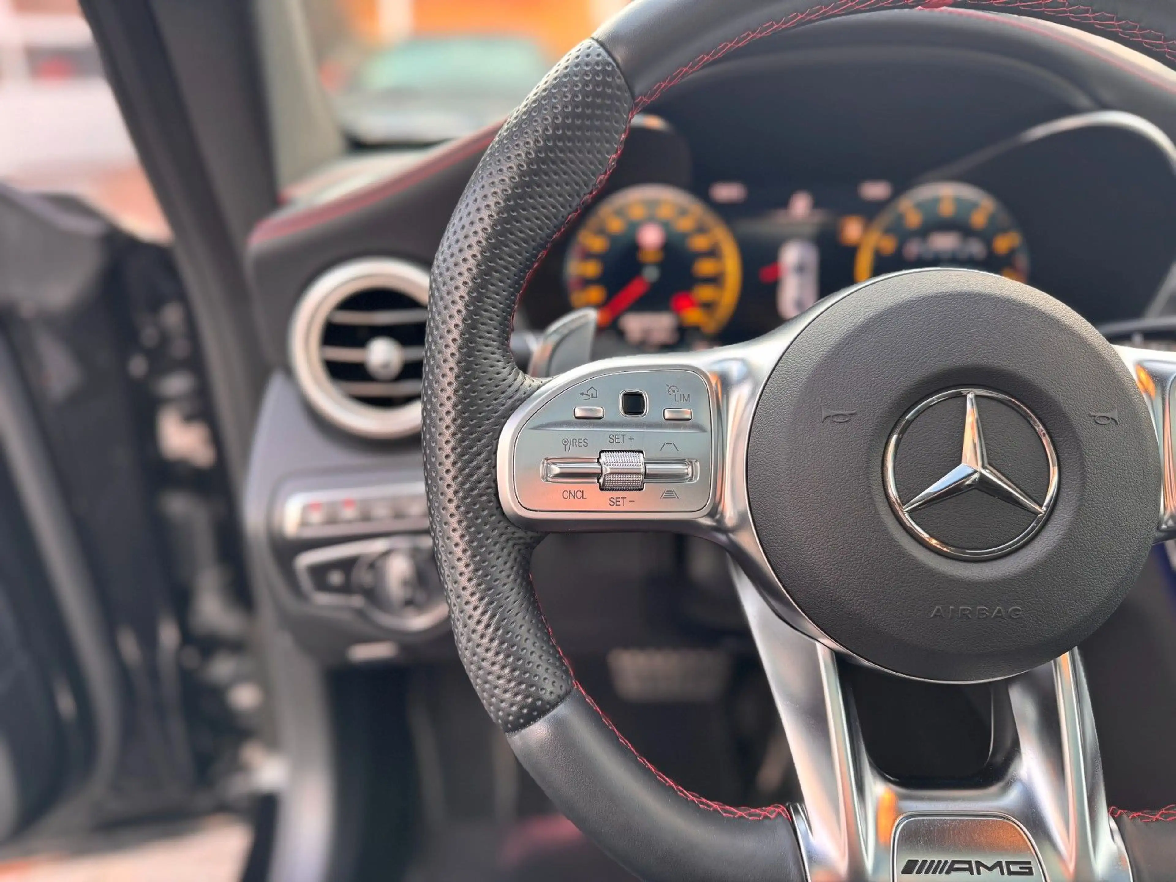 Mercedes-Benz C 43 AMG 4M /PERF.AGA/PANO/DISTR/360°/M.BEAM/ — photo 14