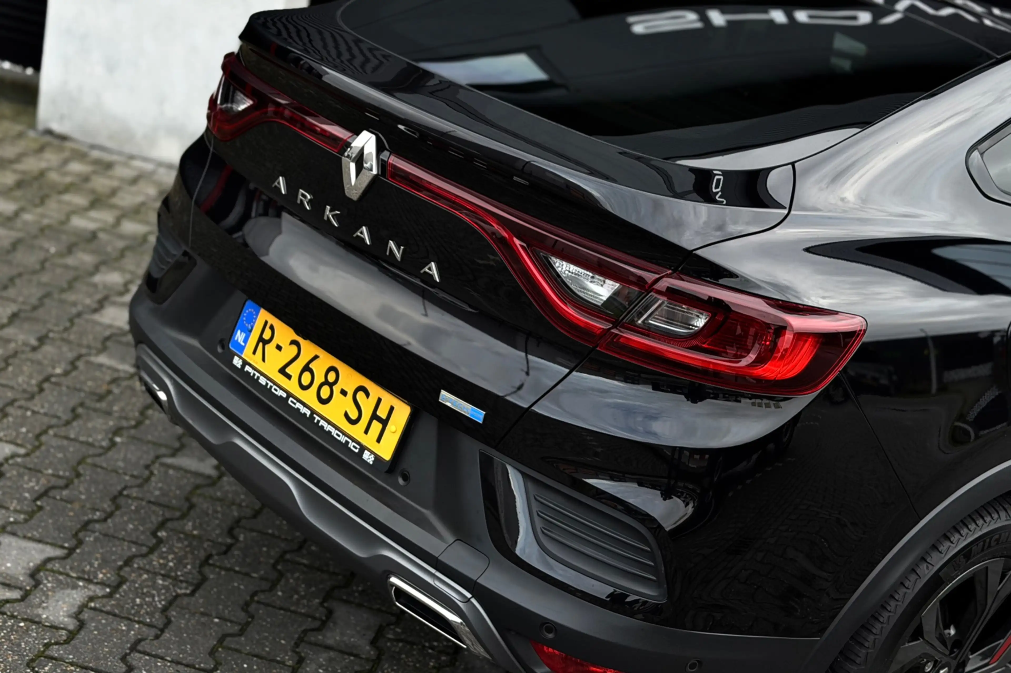 Renault Arkana 1.6 E-Tech Hybrid 145 R.S. Line, Pano, LED, Volled — photo 9