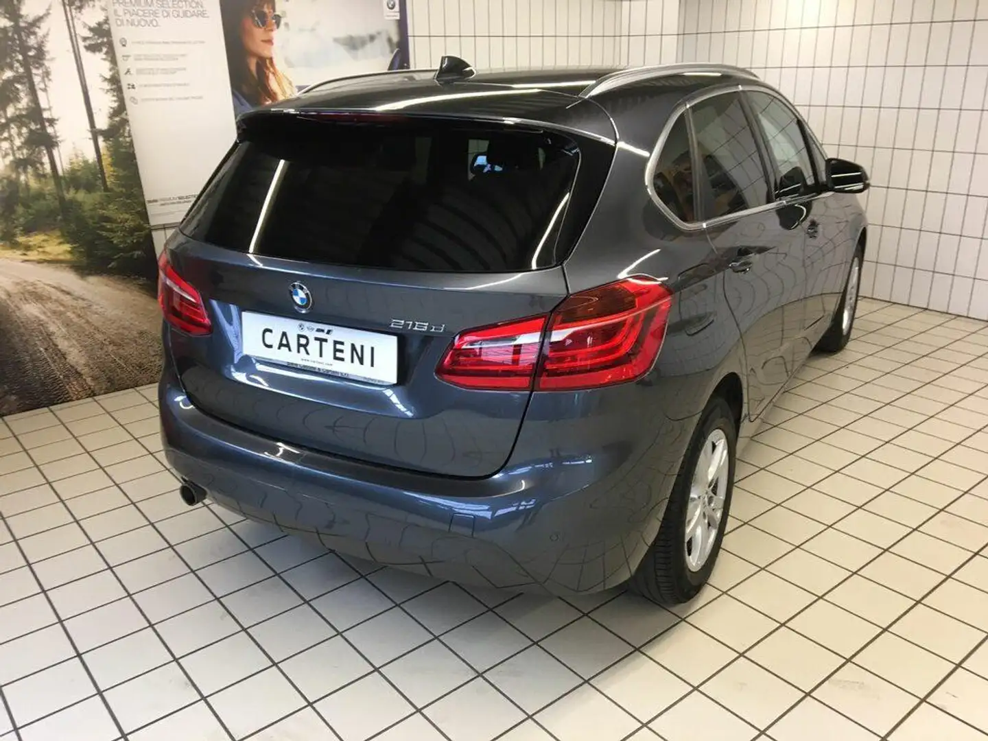 BMW 216 d Active Tourer Advantage my15 Grigio - 2