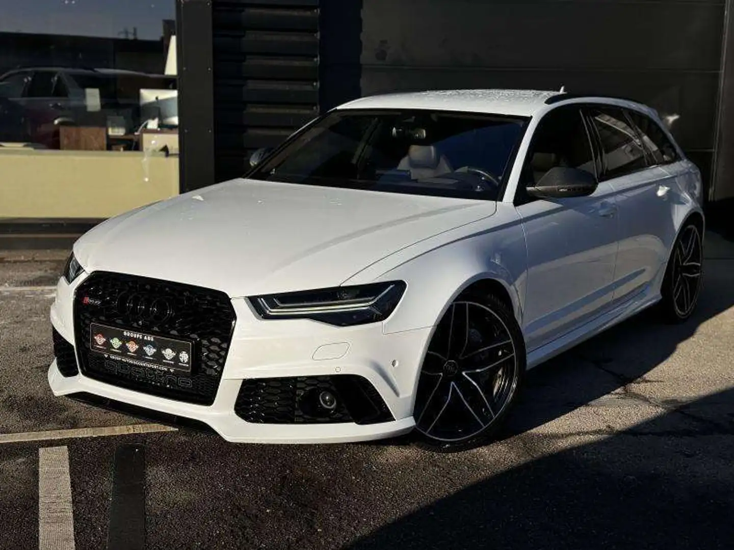 Audi RS6 Performance Exclusive Full+ Wit - 1