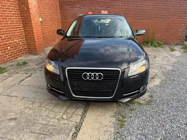 Audi A3 view 3
