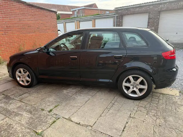Audi A3 view 7