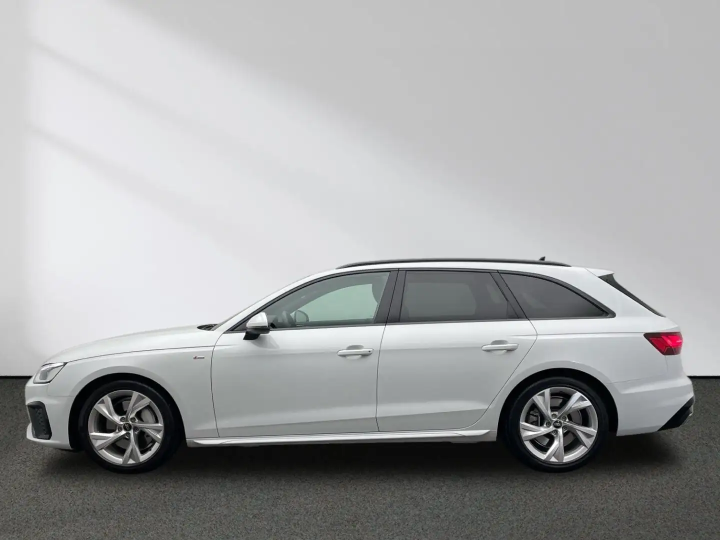 Audi A4 Avant 45 TFSI quattro S line MMI LED AHK Weiß - 2