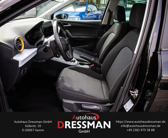 Seat Arona view 10