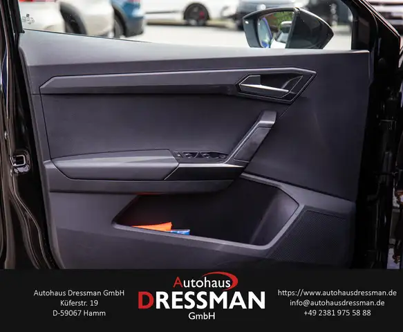 Seat Arona view 9