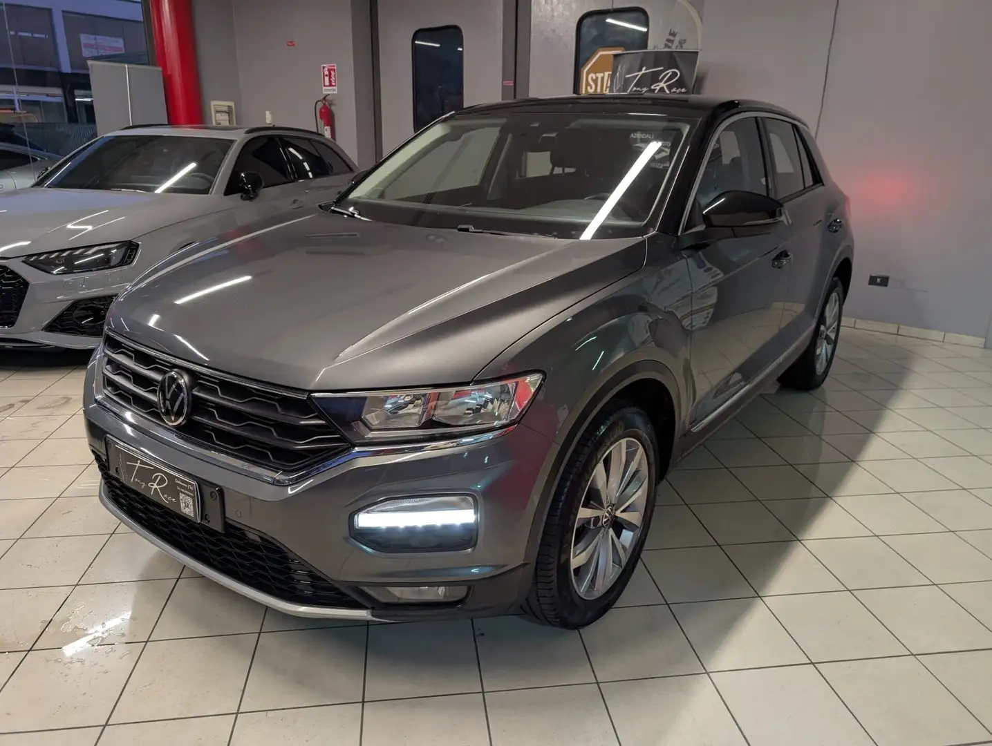 Volkswagen T-Roc 2.0 tdi Advanced 115cv FINANZIABILE Grigio - 2