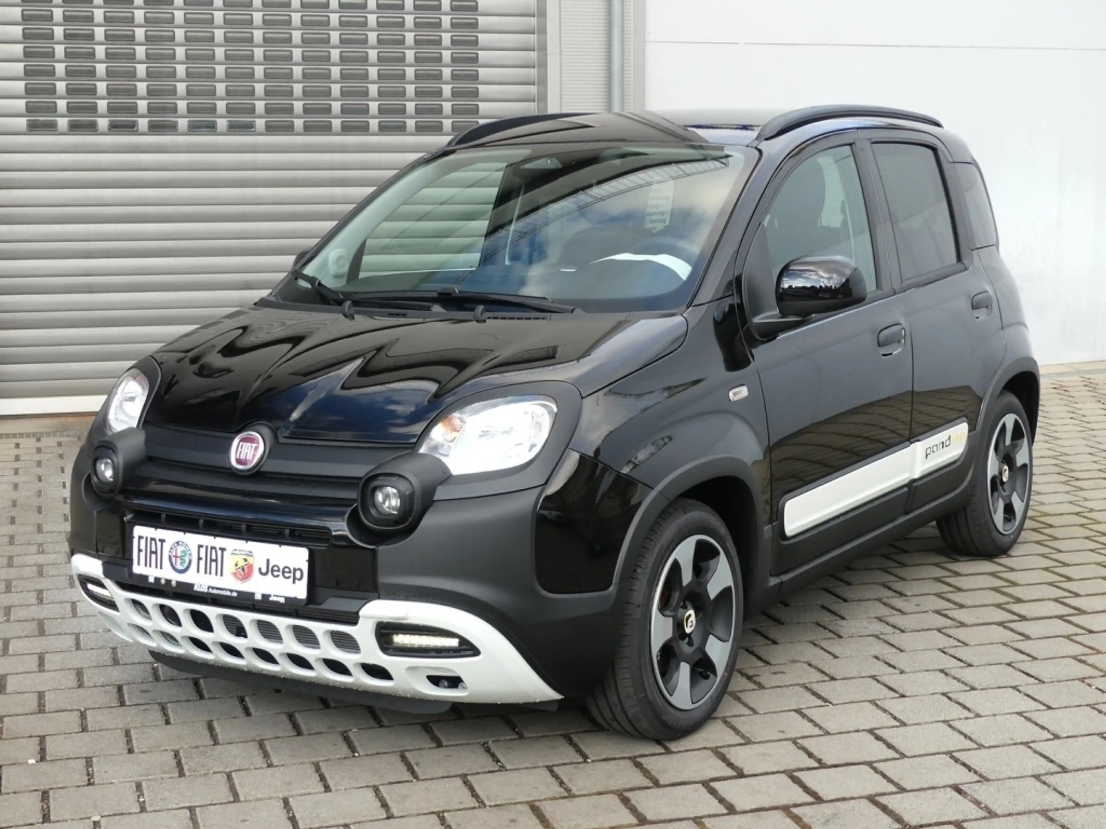 Fiat New Panda PANDA CROSS HYBRID 1.0 GSE 65PS CARPLAY 5-SITZER — photo 7