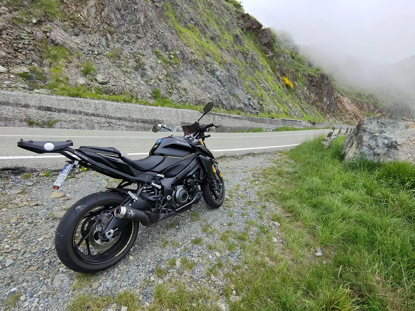 Suzuki GSX-S 1000 Nero - 2