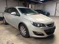 Opel Astra J Sports Tourer Edition Tempomat TÜV TOP Silber - thumbnail 1