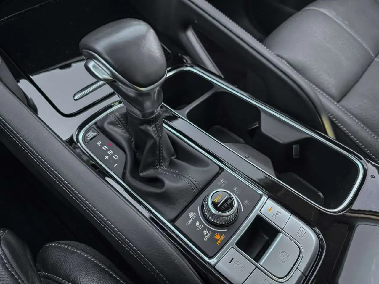 Kia Telluride photo Kia Telluride