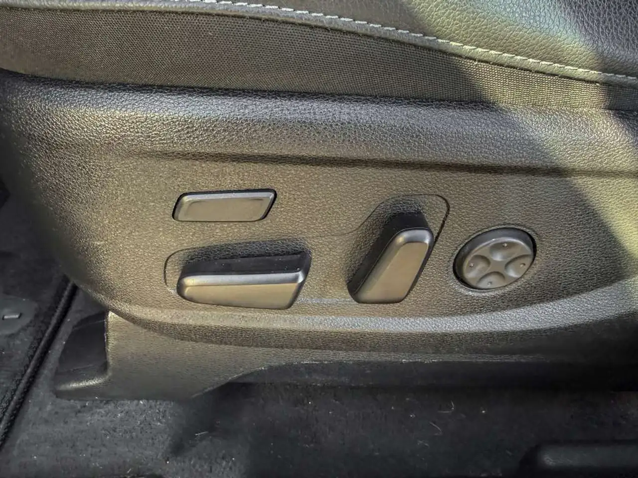 Kia Telluride photo Kia Telluride