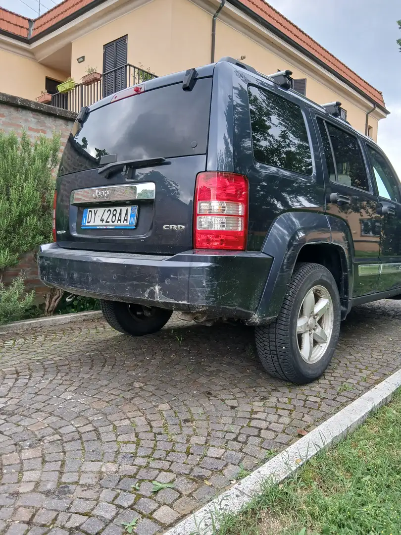 Jeep Cherokee - 1